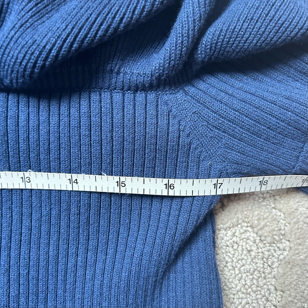 Vineyard Vines Ribbed Ruffle Navy Sweater Size XSmall - Picture 8 of 8